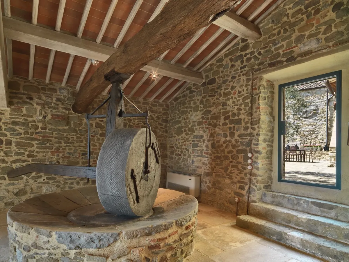 The stone wheel in the old mill