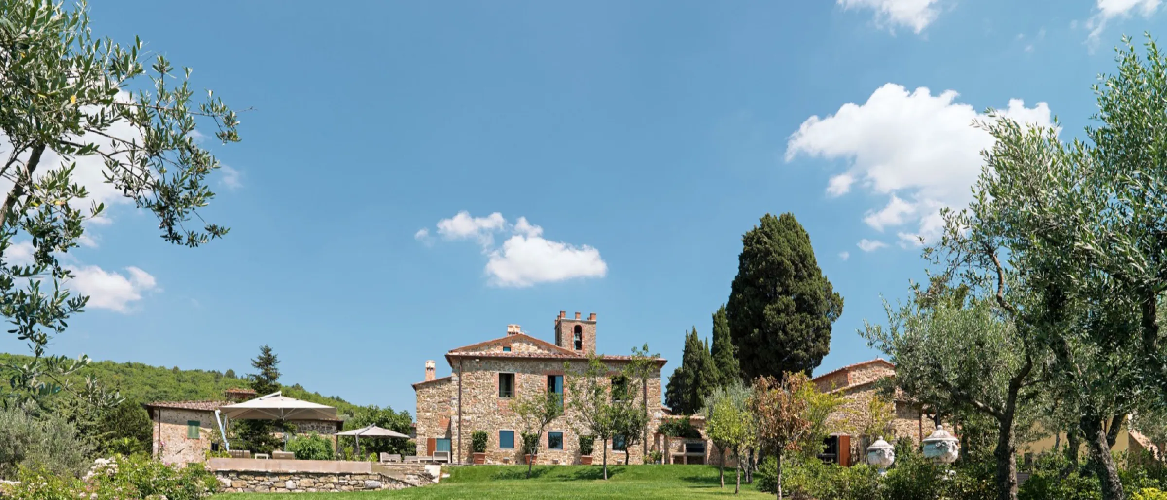 The pool below the casale and the old buildings of the hamlet